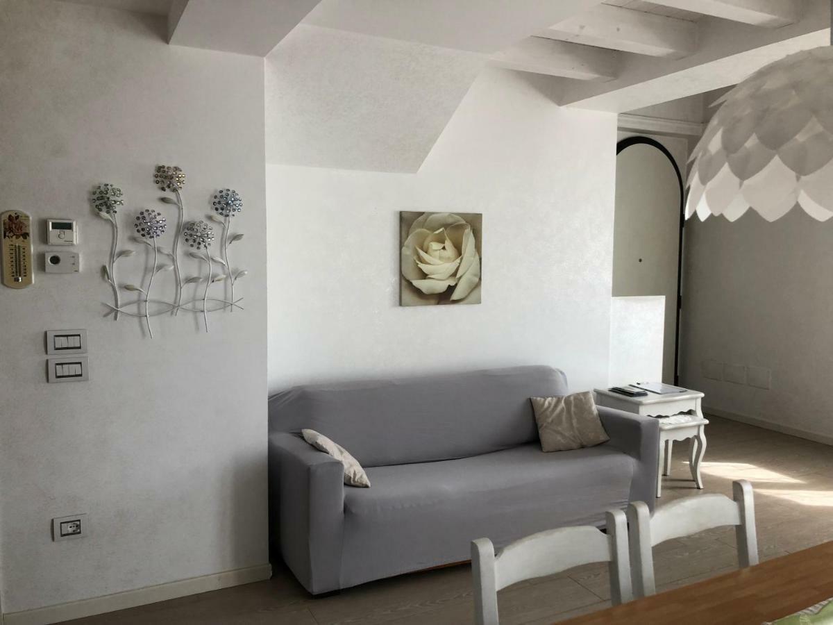 Appartamenti Agli Ulivi Peschiera del Garda Exteriör bild