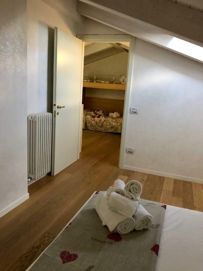 Appartamenti Agli Ulivi Peschiera del Garda Exteriör bild