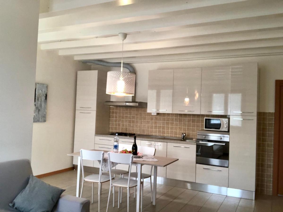 Appartamenti Agli Ulivi Peschiera del Garda Exteriör bild